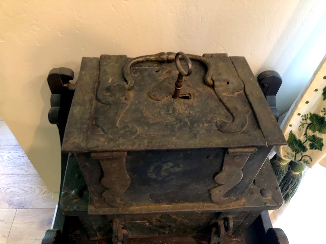 Armada Treasure Chest Dated 1600's Nuremberg Pirate Gold Coins