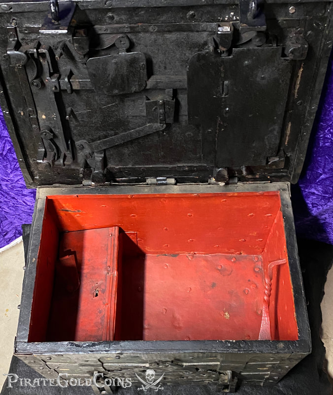 Nuremberg Treasure Chest 1600's Steel Armada Box Original Key and Paint 5