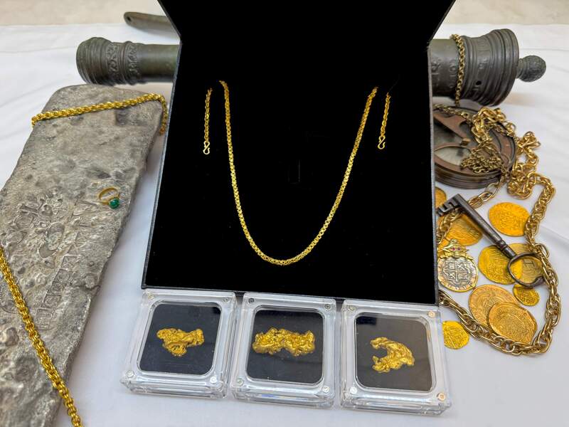 1715 Fleet Shipwreck & Atocha 1622 Shipwreck Olive Blossom Chain 41