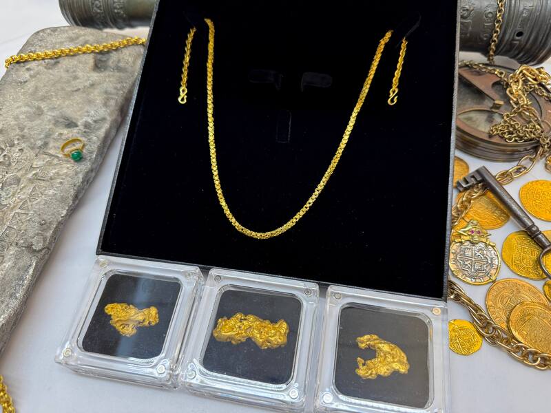 1715 Fleet Shipwreck & Atocha 1622 Shipwreck Olive Blossom Chain 44