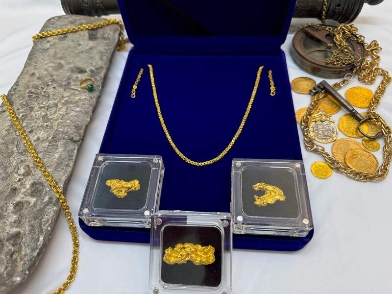 1715 Fleet Shipwreck & Atocha 1622 Shipwreck Olive Blossom Chain 109