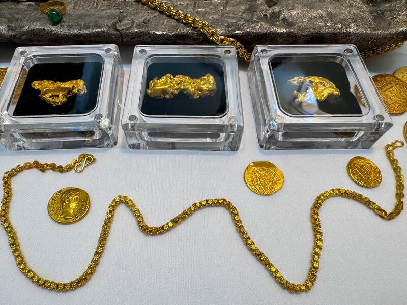 1715 Fleet Shipwreck & Atocha 1622 Shipwreck Olive Blossom Chain 12