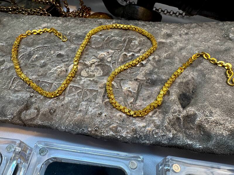 1715 Fleet Shipwreck & Atocha 1622 Shipwreck Olive Blossom Chain 94