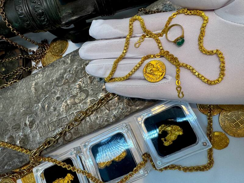 1715 Fleet Shipwreck & Atocha 1622 Shipwreck Olive Blossom Chain 100