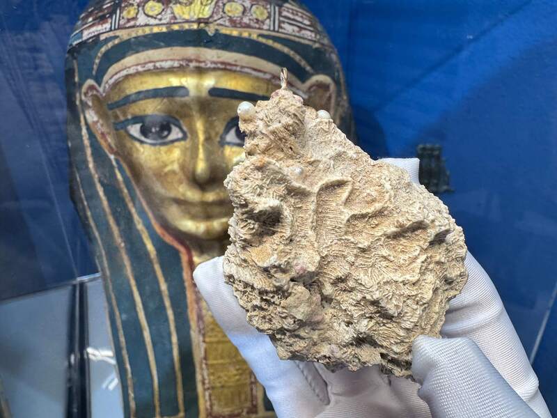 Pearl Cross from Unidentified Shipwreck 18th Cent. 8