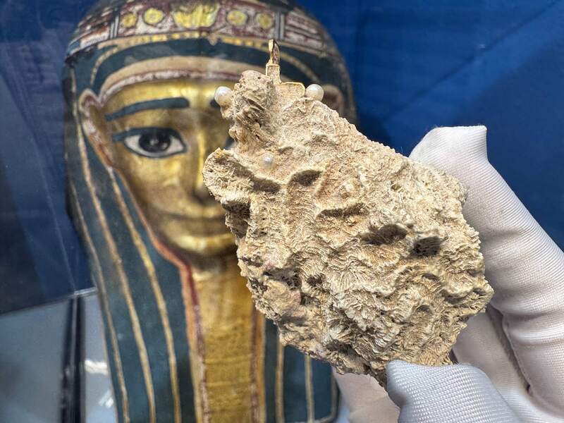 Pearl Cross from Unidentified Shipwreck 18th Cent. 30