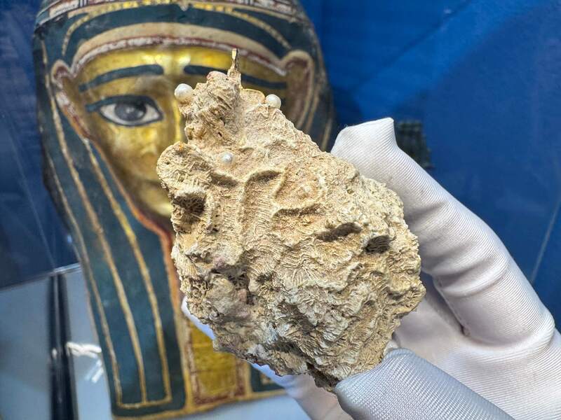 Pearl Cross from Unidentified Shipwreck 18th Cent. 7