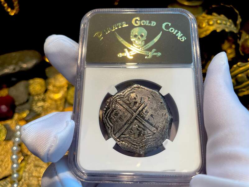 Peru 8 Reales 1659 "Star of Lima" NGC 25 5