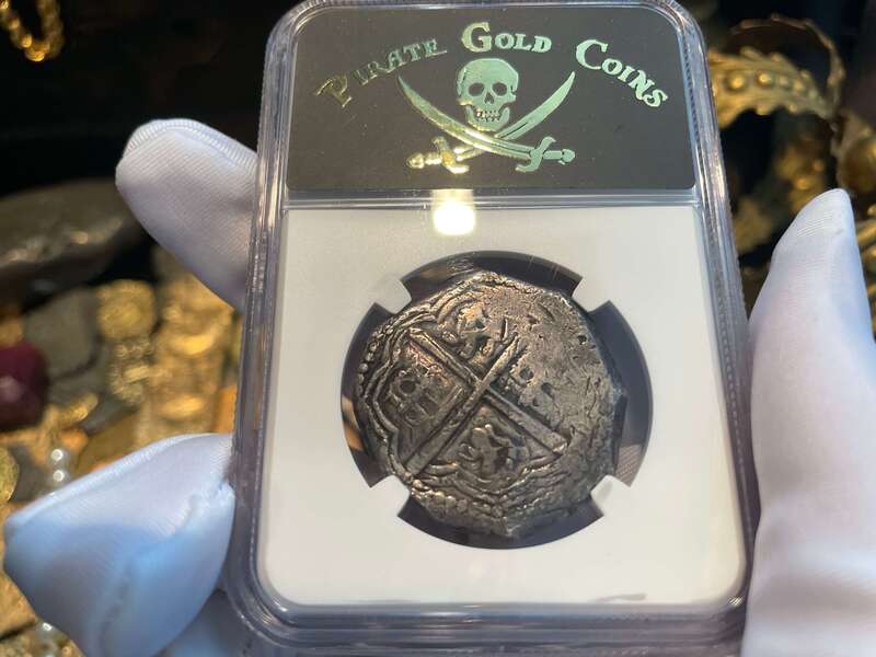 Peru 8 Reales 1659 "Star of Lima" NGC 25 7