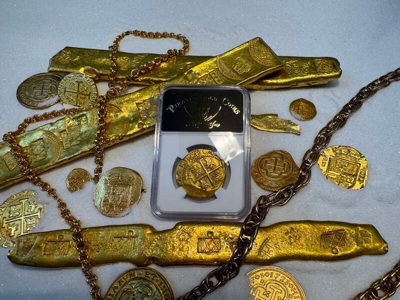 Peru 8 Escudos 1698 "1715 Fleet Shipwreck" NGC 58 32