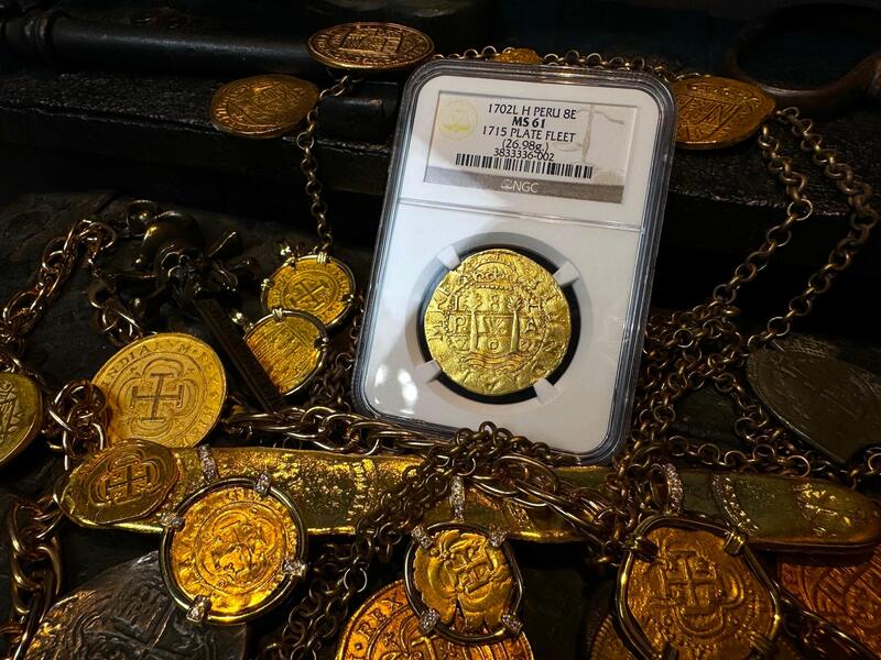 Peru 8 Escudos 1702 "1 of 2 found by Bob Johnson" NGC 61 29