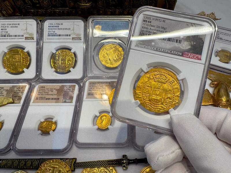 Peru 8 Escudos 1702 "from 1715 Fleet Shipwreck" NGC 64!! 48