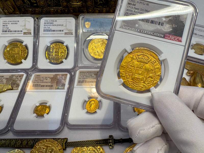 Peru 8 Escudos 1702 "from 1715 Fleet Shipwreck" NGC 64!! 49