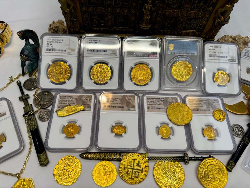 Peru 8 Escudos 1702 "from 1715 Fleet Shipwreck" NGC 64!! 24