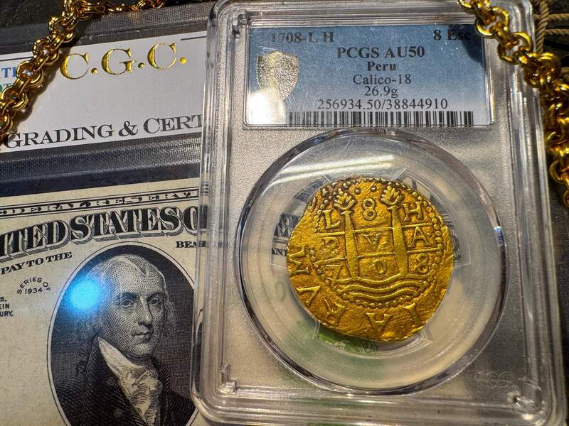 Peru 8 Escudos 1708 "1715 Full Castles" PCGS 50 19