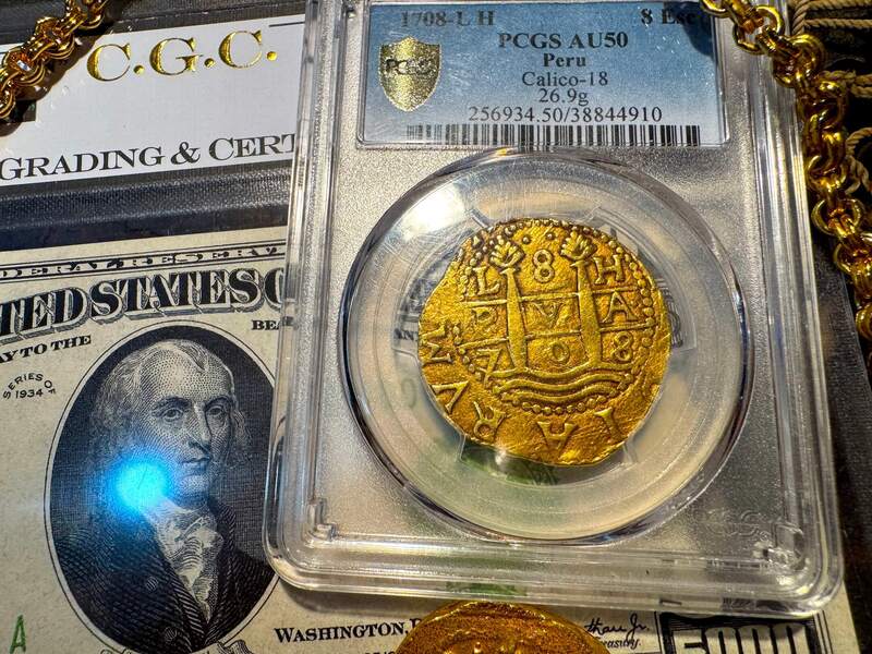 Peru 8 Escudos 1708 "1715 Full Castles" PCGS 50 22