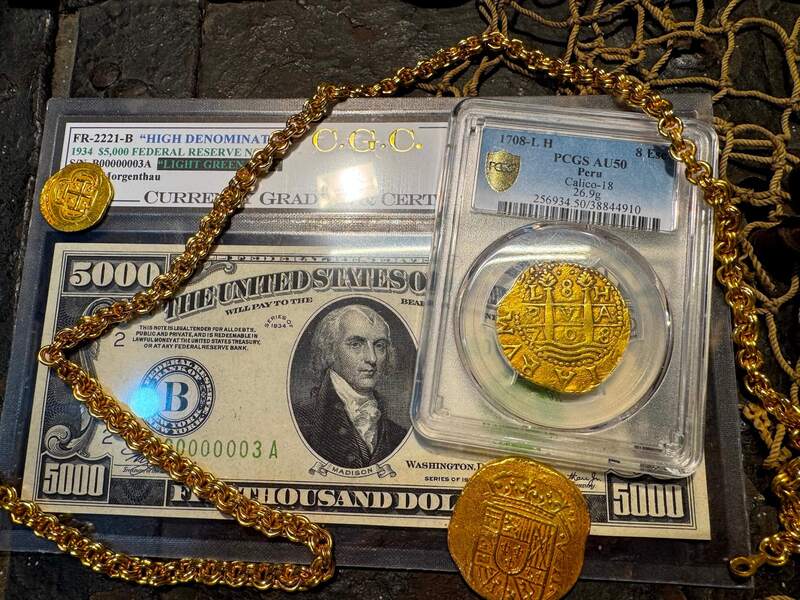 Peru 8 Escudos 1708 "1715 Full Castles" PCGS 50 24