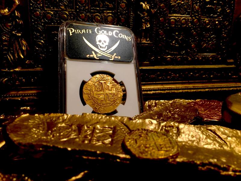 Peru 8 Escudos 1708 "1715 Fleet" NGC 55 6