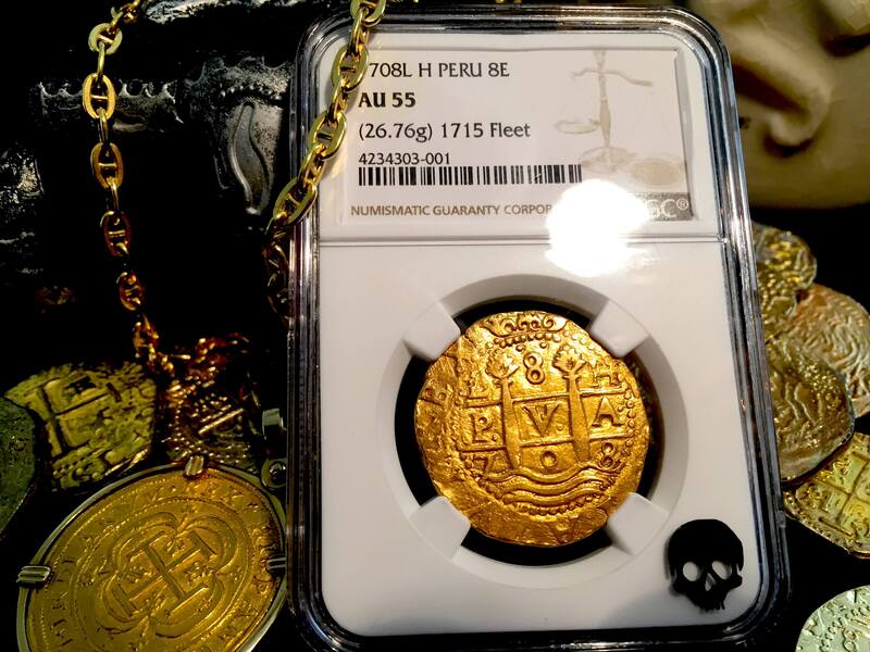 Peru 8 Escudos 1708 "1715 Fleet" NGC 55