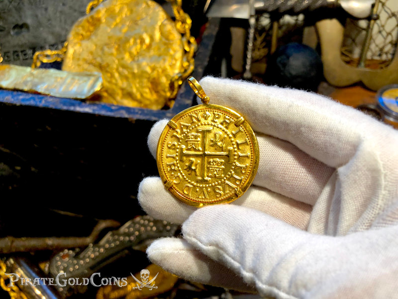 Reproduction Peru 8 Escudos 1708 "Fleet Shipwreck" Pendant 8