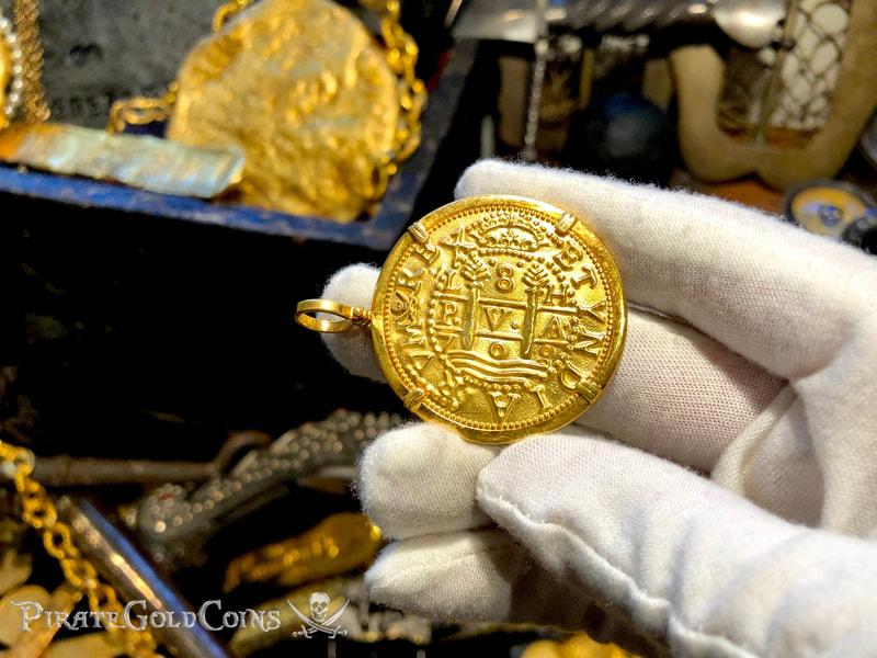 Reproduction Peru 8 Escudos 1708 "Fleet Shipwreck" Pendant 9