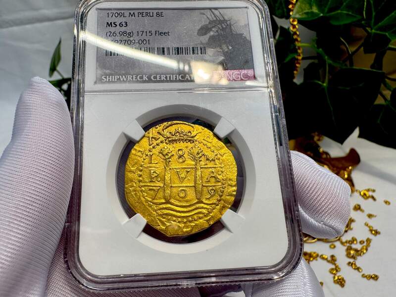 Peru 8 Escudos 1709 "1715 Fleet Shipwreck" NGC 63 33