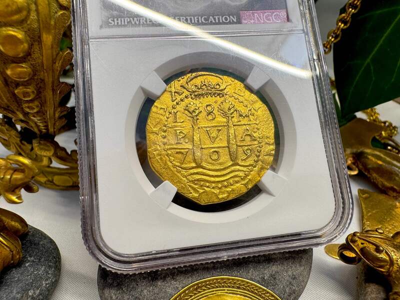 Peru 8 Escudos 1709 "1715 Fleet Shipwreck" NGC 63 8
