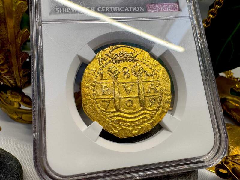 Peru 8 Escudos 1709 "1715 Fleet Shipwreck" NGC 63 9