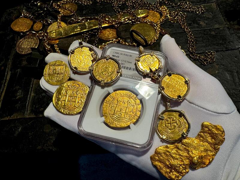 Peru 8 Escudos 1709 "Finest Known- 1715 Fleet Shipwreck" NGC 63 62