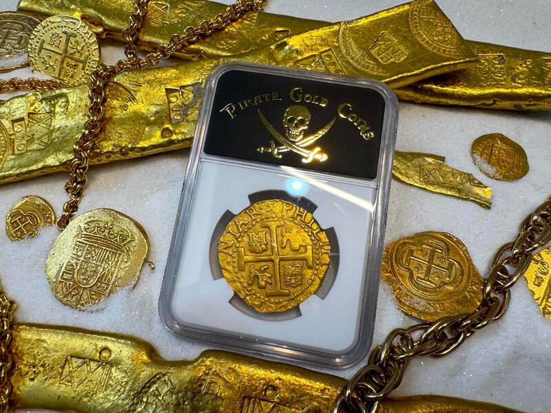 Peru 8 Escudos 1712 "1715 Fleet Shipwreck" NGC 62 6