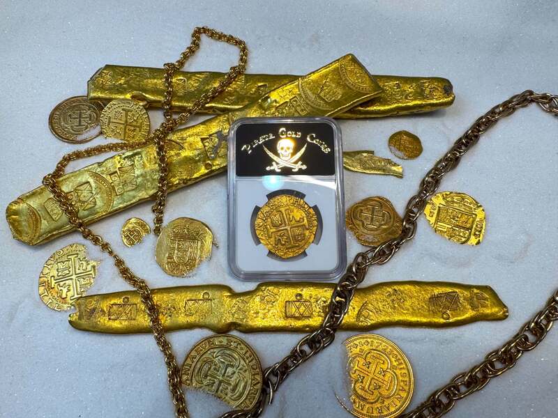 Peru 8 Escudos 1712 "1715 Fleet Shipwreck" NGC 62 21