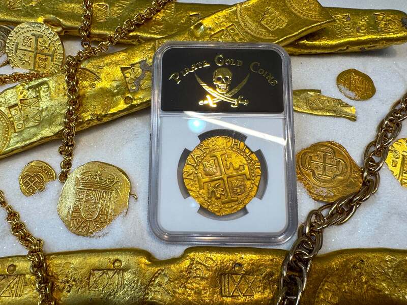 Peru 8 Escudos 1712 "1715 Fleet Shipwreck" NGC 62 9