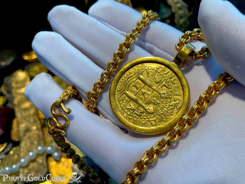 Peru 8 Escudos 1712 "1715 Fleet Shipwreck" Plate Coin Pendant 14