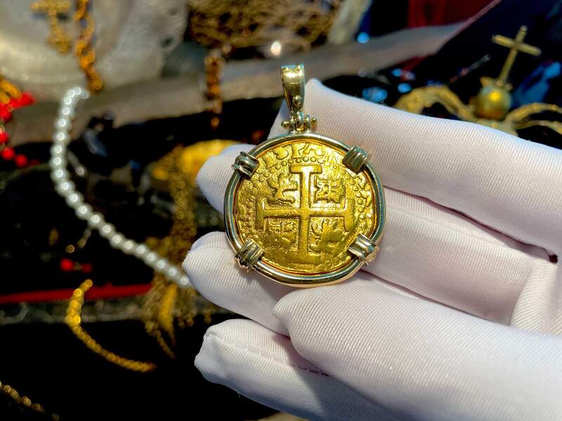 Peru 8 Escudos 1719 "Double Dated!" 18kt Bezel 7