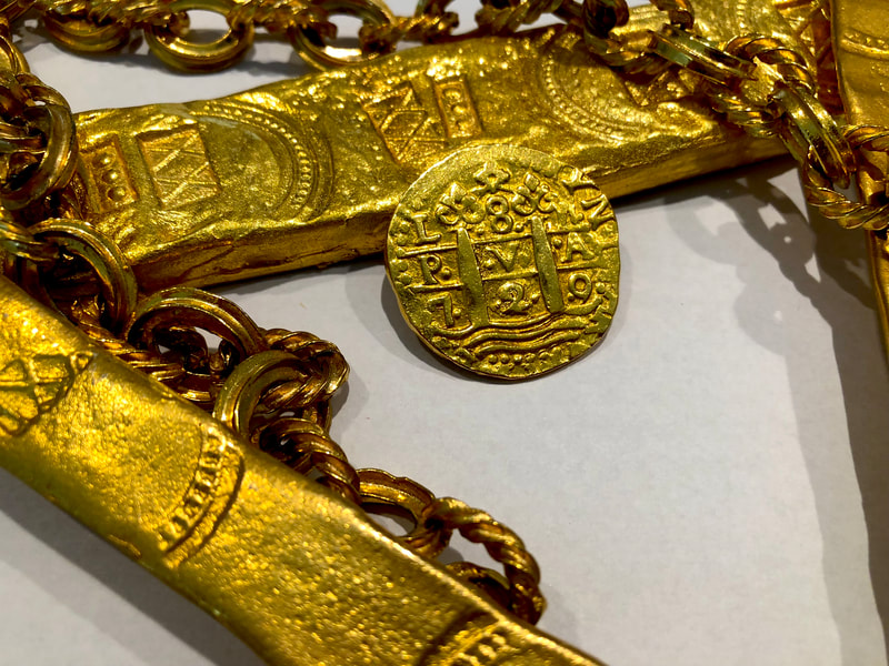 Peru 8 Escudos 1720/19 Raw Pirate Gold Coins Treasure Pendant 4