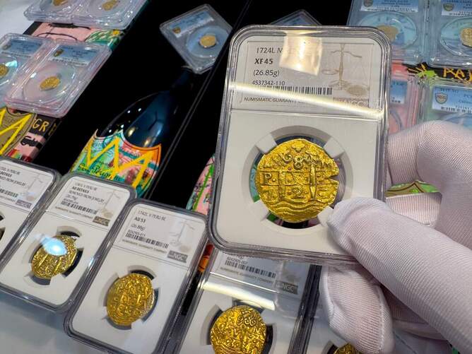 Peru 8 Escudos 1724 "Only 3 Graded" NGC 45 67