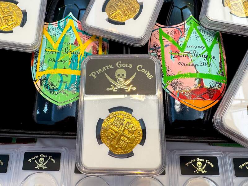 Peru 8 Escudos 1734 "Philip V" NGC UNC 30