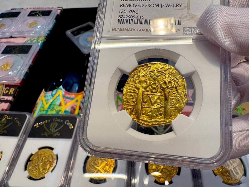 Peru 8 Escudos 1741 "Philip V" NGC UNC 2