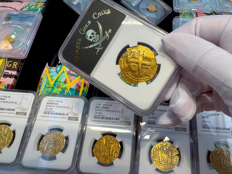 Peru 8 Escudos 1742 "Only 6 Graded NGC" NGC 53 19