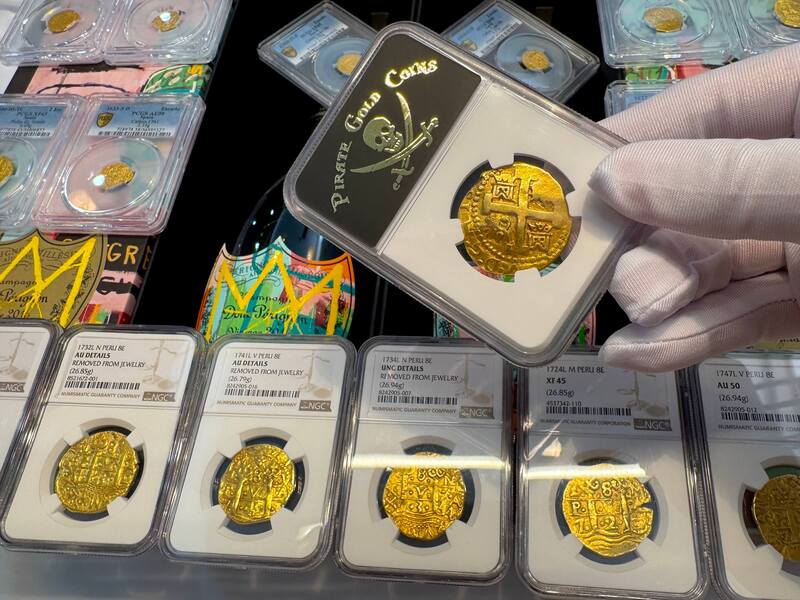 Peru 8 Escudos 1742 "Only 6 Graded NGC" NGC 53 27