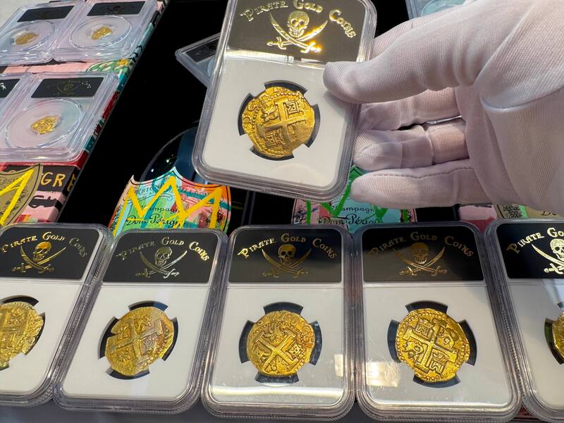 Peru 8 Escudos 1742 "Only 6 Graded NGC" NGC 53 10