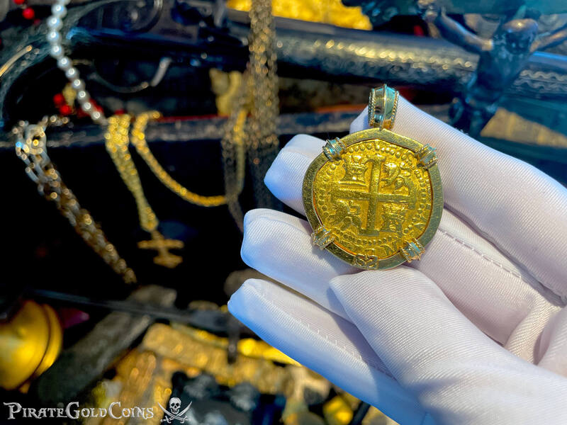 Peru 8 Escudos 1747 "Amazing Brute Style" by the famous SS Jeweler 4