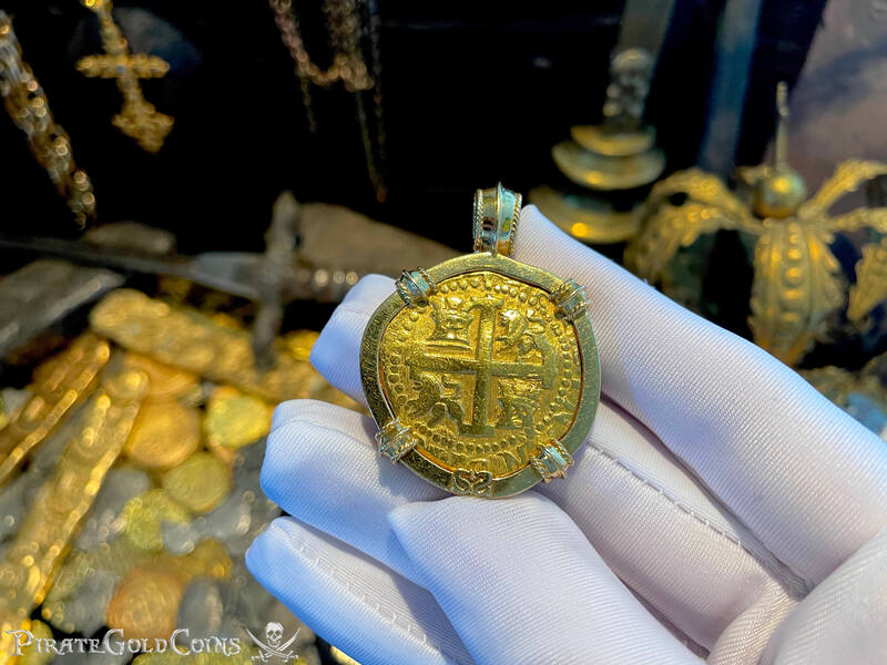 Peru 8 Escudos 1747 "Amazing Brute Style" by the famous SS Jeweler 7