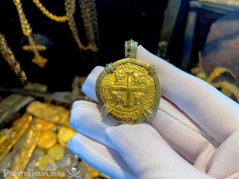 Peru 8 Escudos 1747 "Amazing Brute Style" by the famous SS Jeweler 8