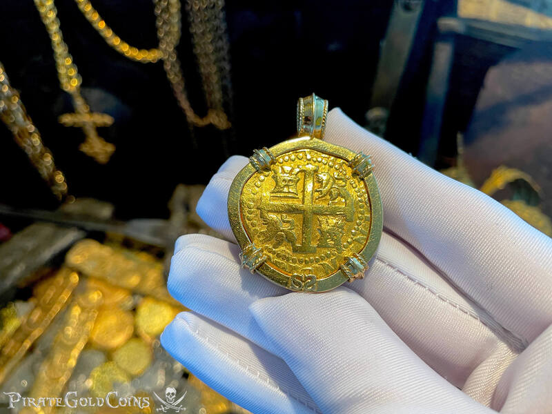 Peru 8 Escudos 1747 "Amazing Brute Style" by the famous SS Jeweler 9