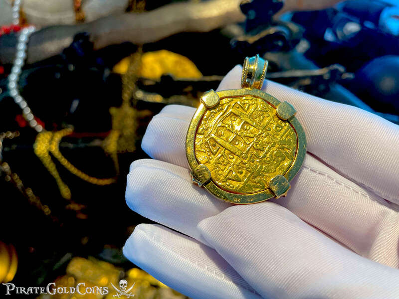 Peru 8 Escudos 1747 "Amazing Brute Style" by the famous SS Jeweler 26