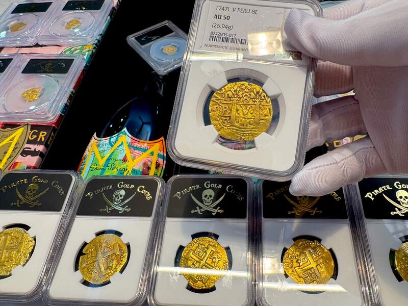 Peru 8 Escudos 1747 "Only 10 Graded NGC" NGC 50 6