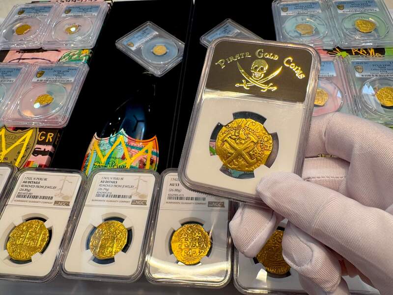 Peru 8 Escudos 1747 "Only 10 Graded NGC" NGC 50 12