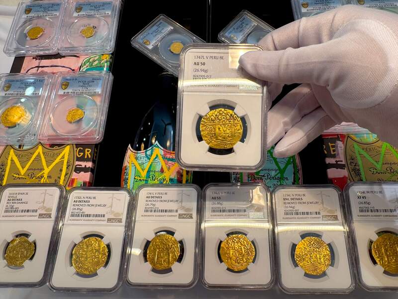 Peru 8 Escudos 1747 "Only 10 Graded NGC" NGC 50 19