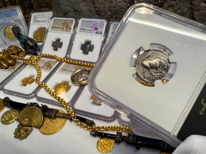 Roman Empire "Augustus" Denarius NGC AU 5x2 10